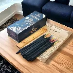 Box Kit Tibetanos Premium Aromanza x 30 varillas