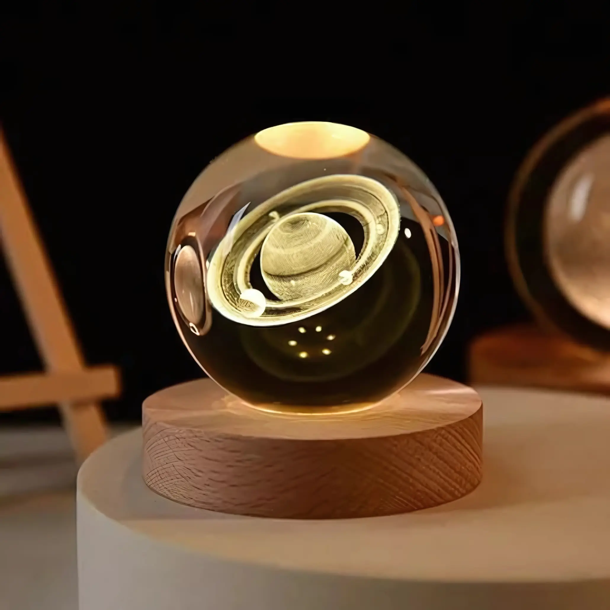 Esfera Mágica Cristal 3d Led Luz De Noche 8 cm